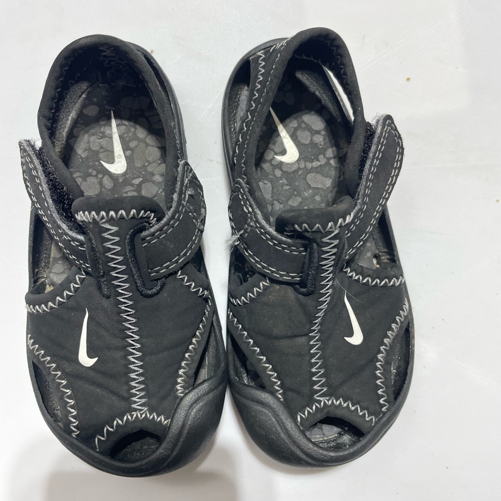 Nike Sandal